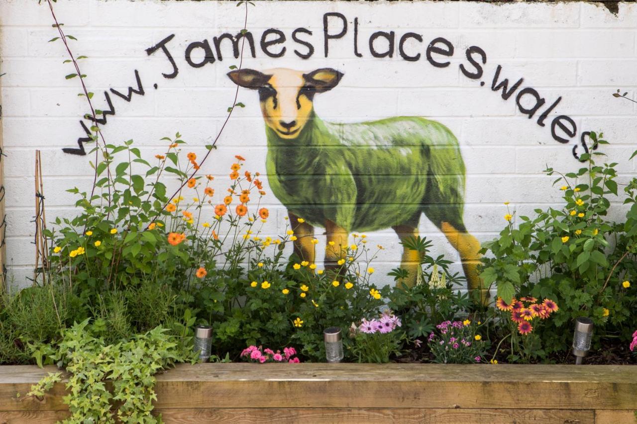 James' Place @ Bike Park Wales And The Brecon Beacons Merthyr Tydfil Exterior photo